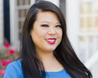 Tracy Lee Headshot photo of Tracy Lee