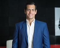 Steve Suarez Headshot of Steve Suarez - CEO of Ultimate Gamer