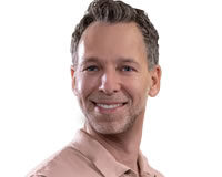 Roy Gefen Headshot of Investor and CMO Roy Gefen