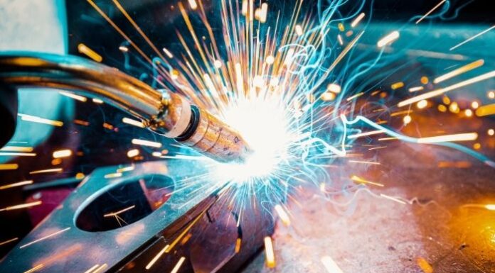 9 Reasons To Automate Your Welding System machine automating a welding system