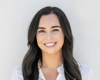 Lexi Sorrentino Headshot of Real Estate Advisor Lexi Sorrentino