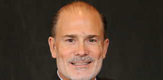 Tim Mueller Feature Headshot of Co-Founder and CEO Tim Mueller