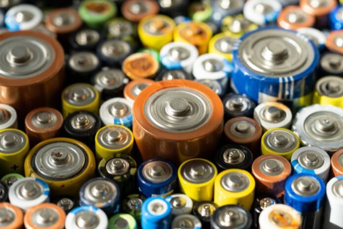The Numerous Benefits of Recycling Batteries