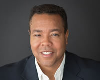 Dwight Harris Jr. Headshot of Founder and CEO Dwight Harris Jr.