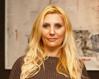 Anna Stella Headshot of Founder Anna Stella