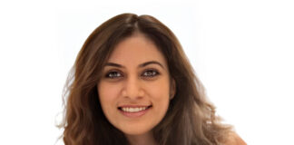 Surbhi Gupta Feature Headshot of Product Leader Surbhi Gupta