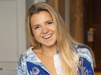 Lauren Tickner Headshot of Founder and CEO Lauren Tickner