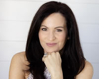 Kari Schwear Podcast Transcript Headshot of Founder Kari Schwear