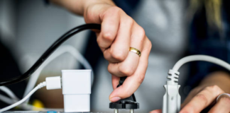 DIY Hacks: How To Organize Your Extension Cord DIY Hacks