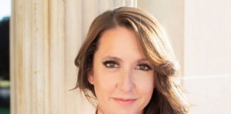 Rebecca Korn Feature Headshot of Founder and CEO Rebecca Korn