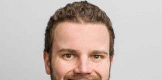 Paul Wnek Feature Headshot of Founder Paul Wnek