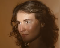 Nina Anto Podcast Transcript Headshot of artist Nina Anto