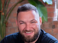 Dan Thomson Podcast Transcript Headshot of Founder Dan Thomson