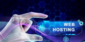 WordPress vs. Squarespace: Which Platform is Right for Your Business? Graphic of a hand holding a web hosting image, choosing which platform is best