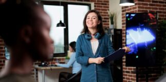 7 Steps to Empower Clients as a Small Business Coach small business coach discussing changes