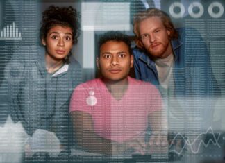 Digital Whistleblower Platforms: Safe Reporting of Discrimination three team members using digital whistleblower platforms