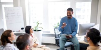 Executive Coaching: Transform Your Leadership Skills office having an executive coaching session