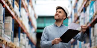 How Automated Inventory Management Systems Save Time and Money supervisor using automated inventory management in warehouse