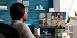 Your Guide to the Best Webinar Platforms 2025 Worker using one of the best webinar platforms