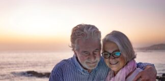 Smart Tech for Retirement: Late-Stage Workers Are Leveraging Technology late-stage workers on beach planning retirement