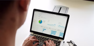 From Proposal to Close: How Digital Sales Rooms Improve Deal Transparency Digital Sales Rooms