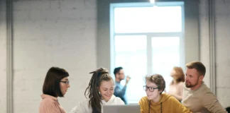 How Smart Office Technologies Are Revolutionizing Workspaces in Tanjong Pagar workspaces