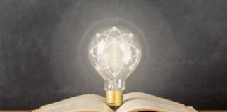 Intellectual Property as a Strategic Driver in Modern Enterprises IP is the strategic driver of business growth, shown with lightbulb graphic