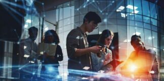 How Writing Skills Give Tech Leaders a Competitive Edge tech leaders at an office