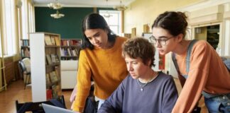 Top Essential Software Programs for College Students in 2025 essential software for college