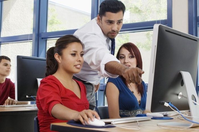 women in computer science scholarships