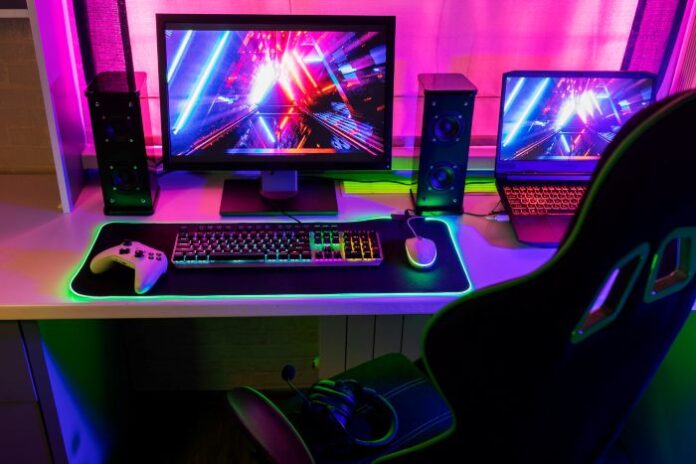 PC gaming PC gaming console