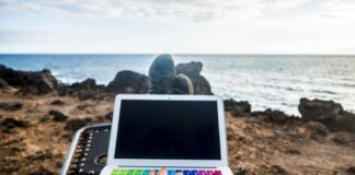 Best Remote Desktop Tool for Hybrid and Distributed Teams: Meet HelpWire distributed teams need desktop tools