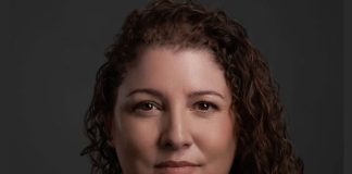 Valentina Flores Feature Headshot of Valentina Flores