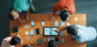 Hiring a React Native Development Team Can Accelerate Your App Launch app launch