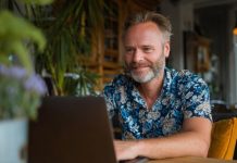 Living Abroad in the Netherlands: Find the Best Online Broker for Expat The Netherlands