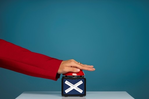 person clicking button