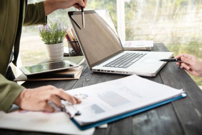 Meeting Minutes Fast with Transcription Meeting Minutes Fast with Transcription