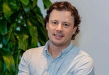 Denis Whelan Headshot of Denis Whelan