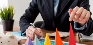 How to Use Lifecycle Marketing to Improve Customer Lifetime Value Customer Lifetime Value