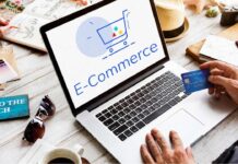 Why Is “Where Is My Order” Still the Most Common E-commerce Support Question in 2026? E-commerce-and-travel-inspiration-setup
