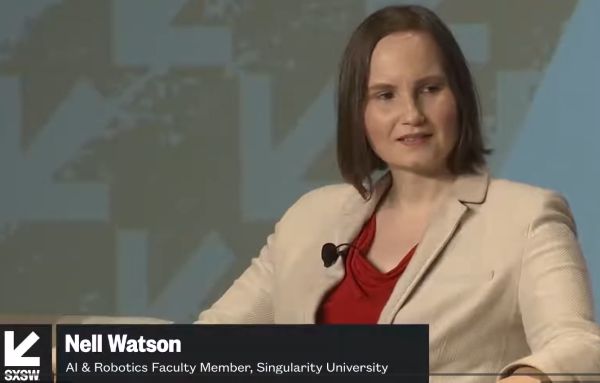 Nell Watson speaking at SXSW panel